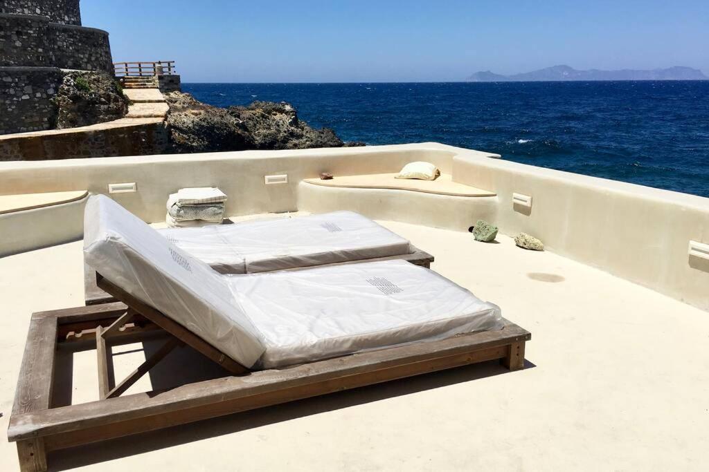 הוילה Mandrákion Poseidon House מראה חיצוני תמונה
