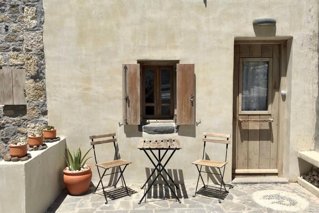 הוילה Mandrákion Poseidon House מראה חיצוני תמונה